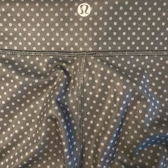 Lululemon Wunder under - Picture 3 of 4